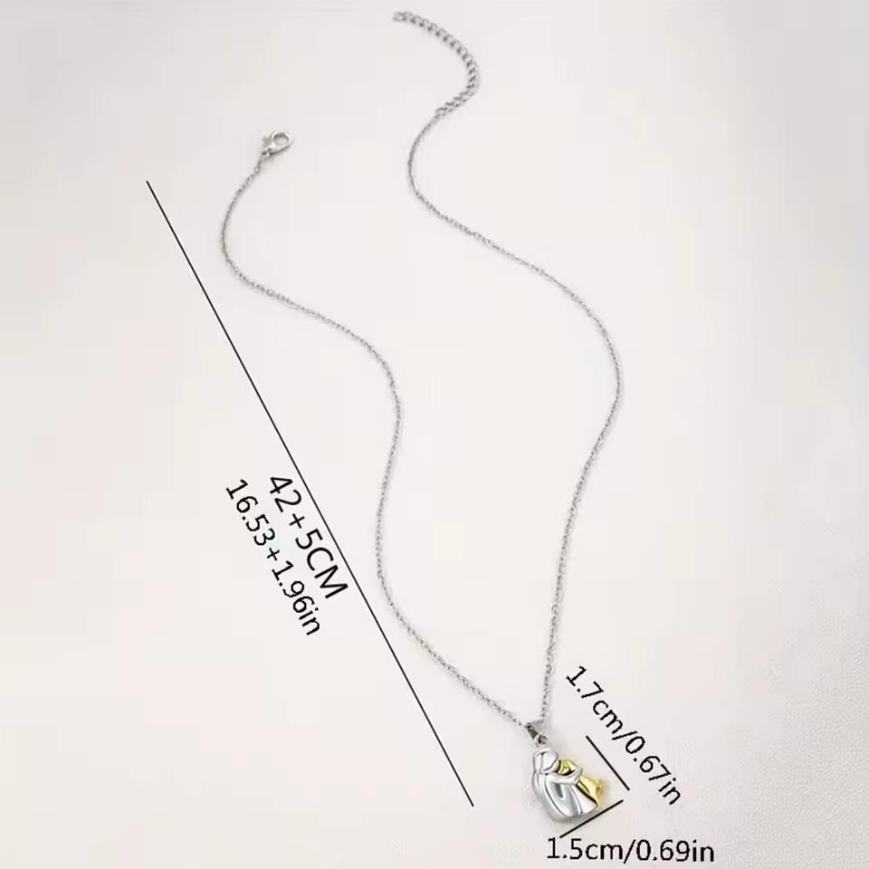 Waverly | Cat Embrace Necklace