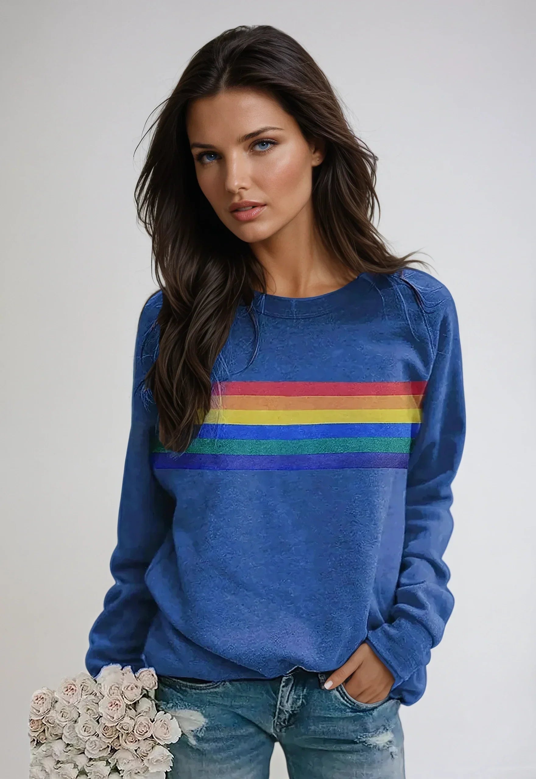 Lunara | Sweatshirt with Rainbow Print and Long Sleeves